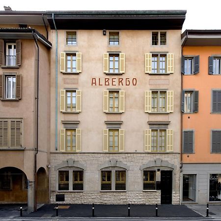 Petronilla - Hotel In Bergamo Exterior foto