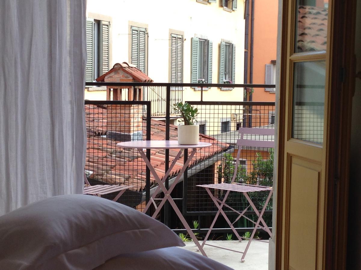 Petronilla - Hotel In Bergamo Exterior foto